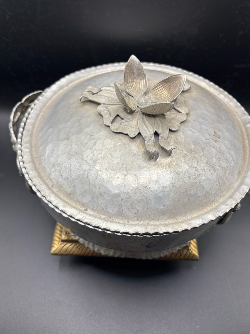 Aluminum Hammered Silver-Tone Lidded Bowl with Floral Finial - Picture 2 of 10